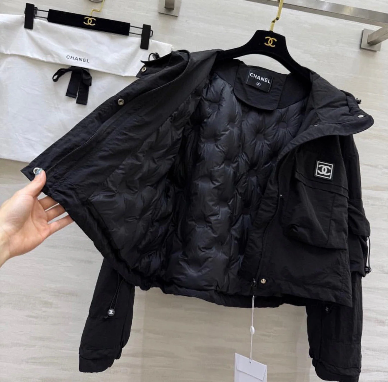 C BLACK JACKET - Image 4