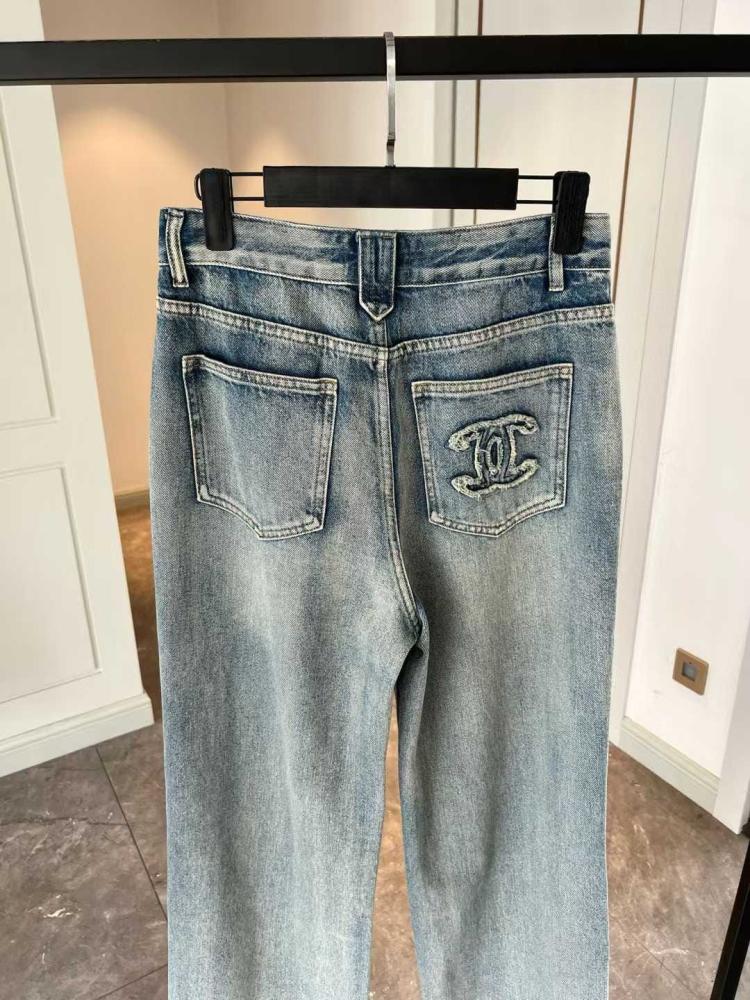 big logo jeans - Image 2