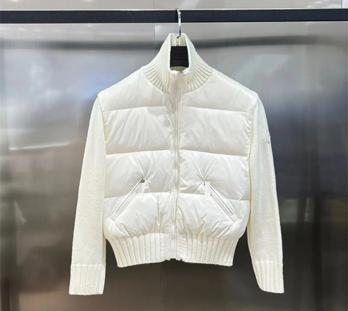 WHITE FALL JACKET
